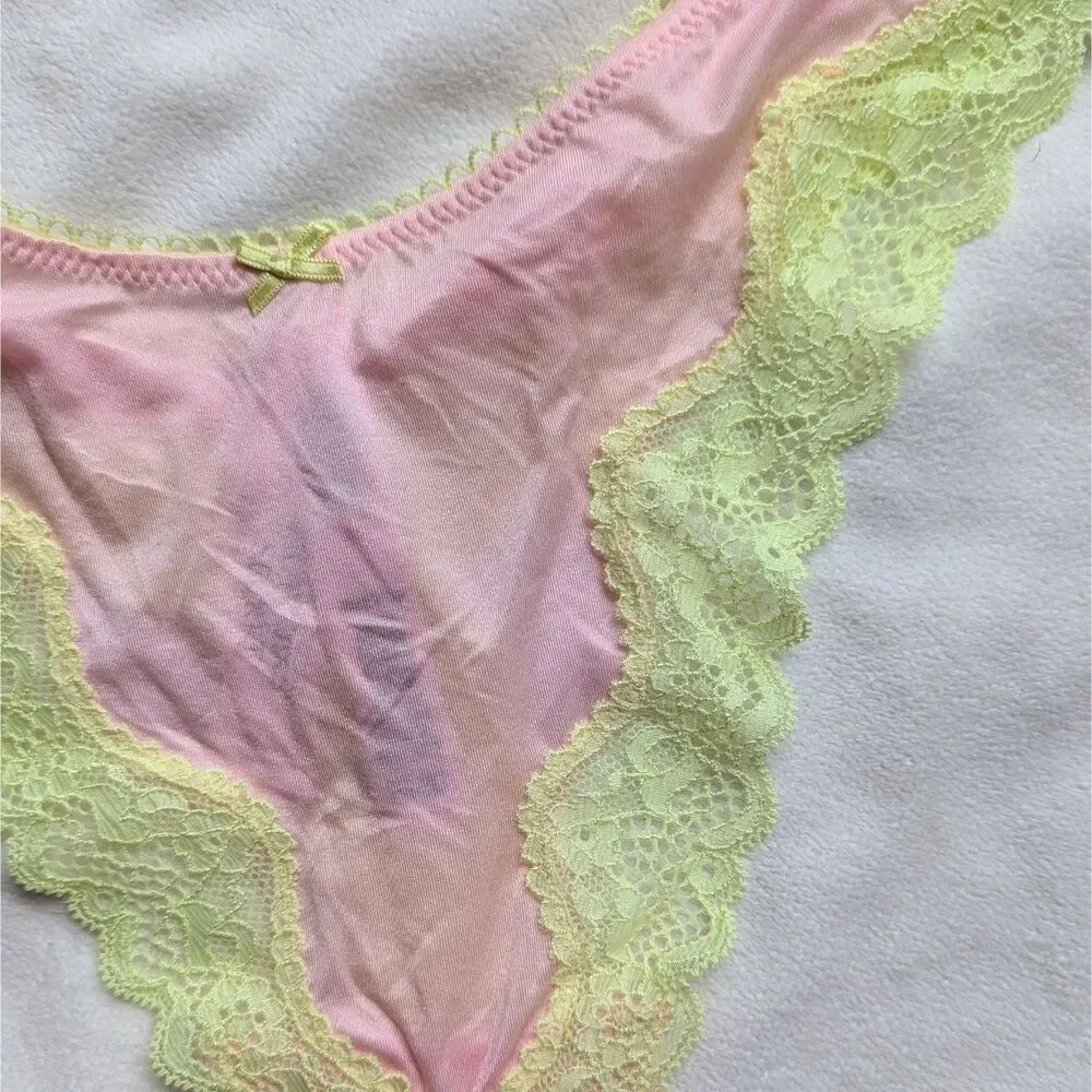Victoria's Secret Tease High-Leg Scoop Thong Panty S NEW